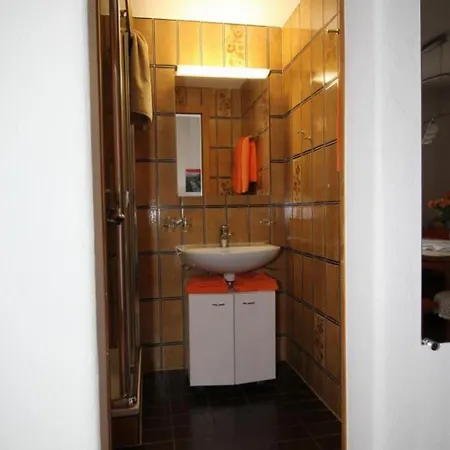 Apartamento Aivla By Interhome